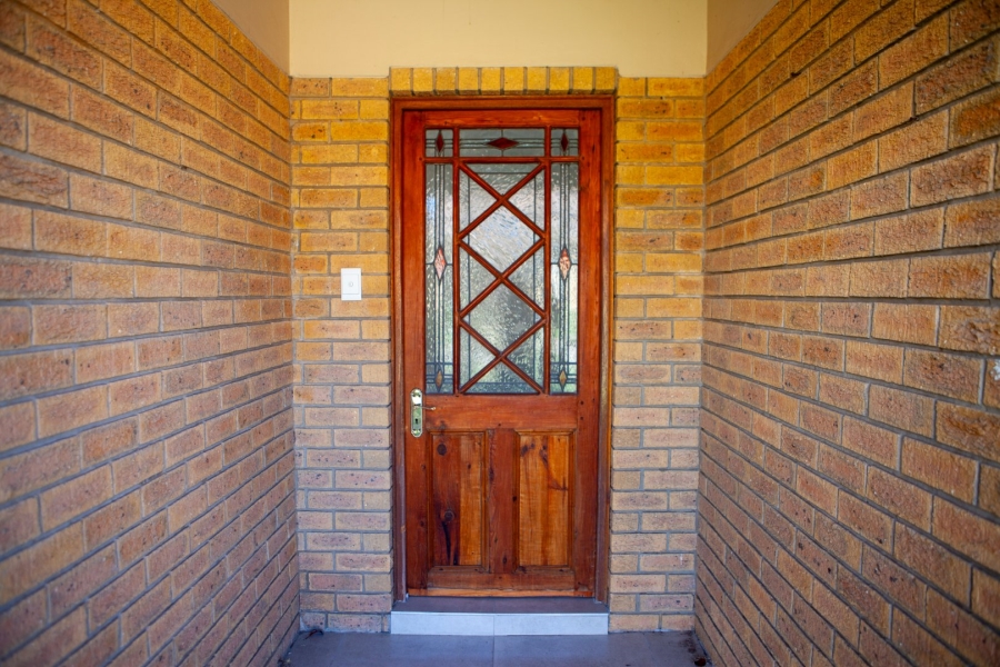 3 Bedroom Property for Sale in Blombosch Western Cape